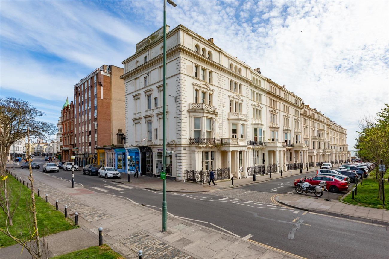 Images for Palmeira Square, Hove EAID:lextonsapi BID:1