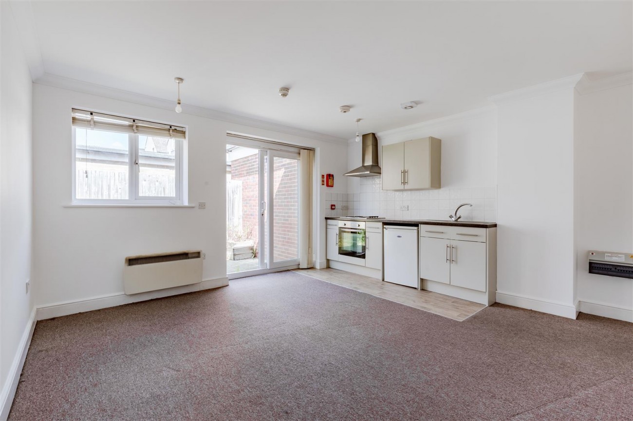 Images for Cambridge Road, Eastbourne EAID:lextonsapi BID:2