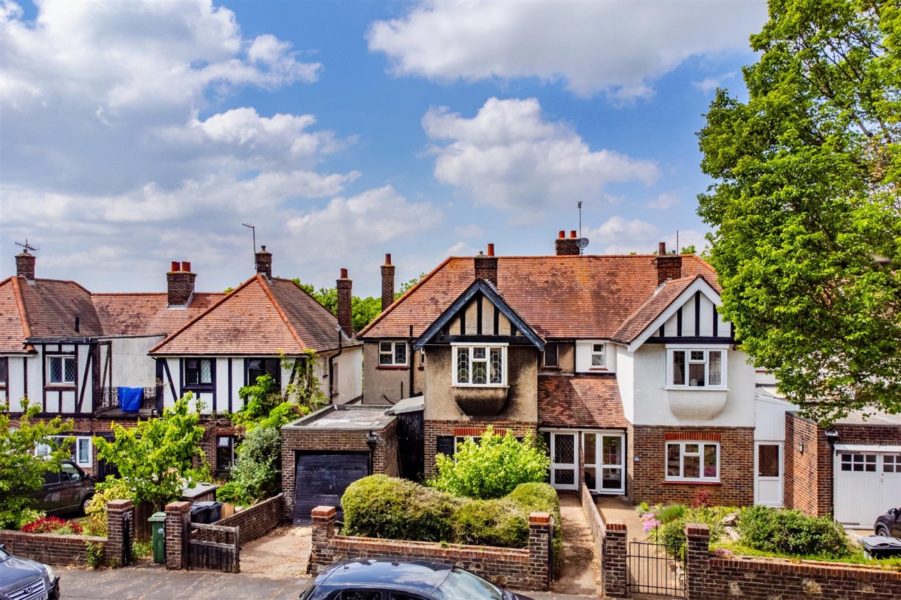 Images for Hangleton Road, Hove EAID:lextonsapi BID:1