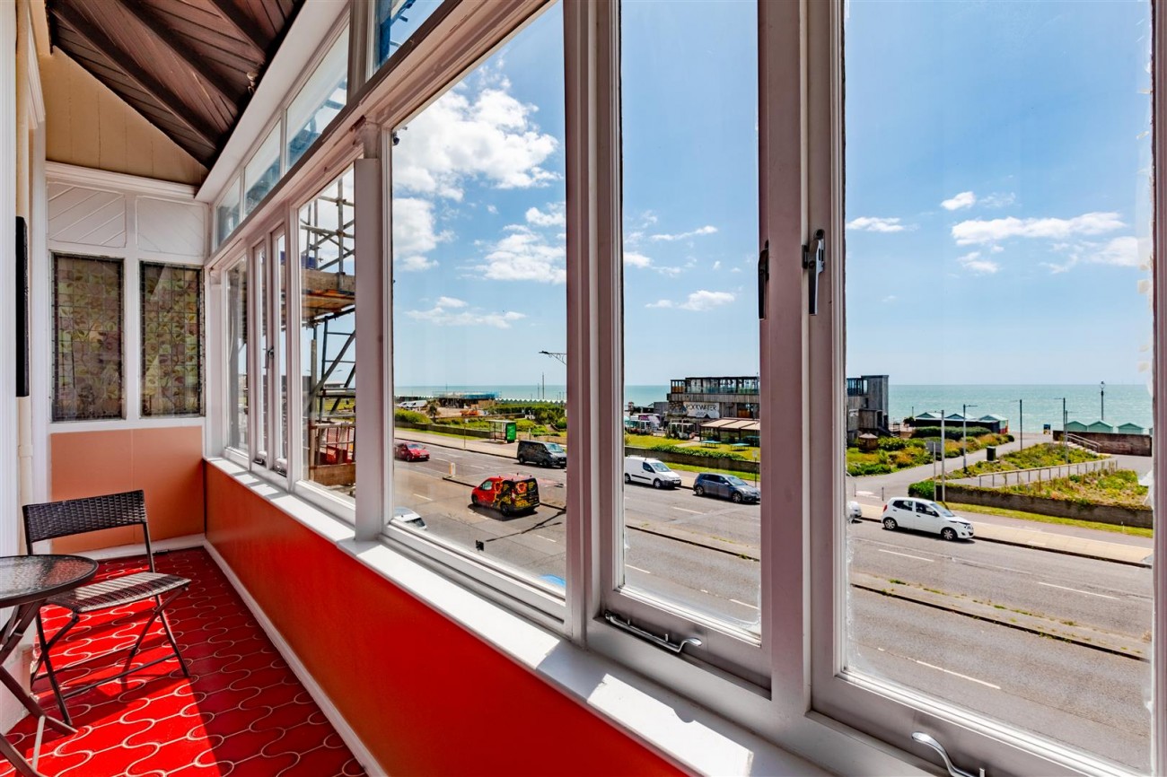 Images for Kingsway, Hove EAID:lextonsapi BID:1