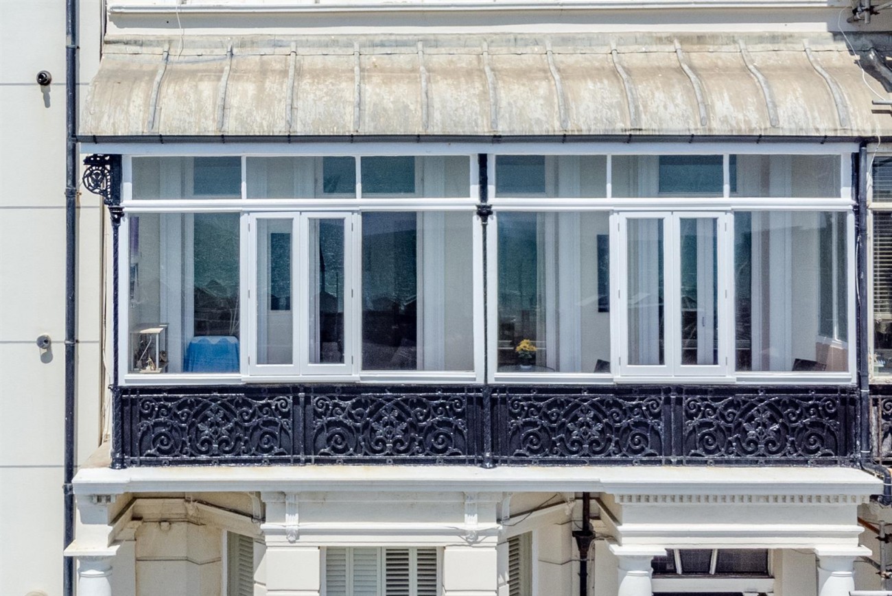 Images for Kingsway, Hove EAID:lextonsapi BID:1