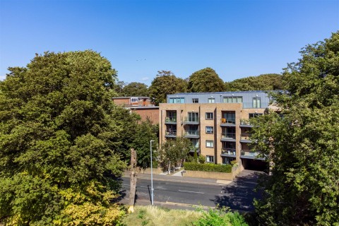 Goldstone Crescent, Hove - EAID:lextonsapi, BID:1