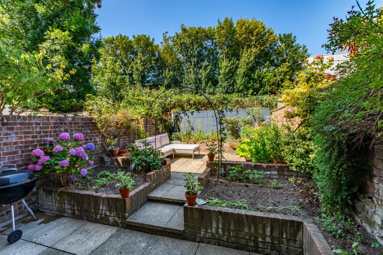 Images for Payne Avenue, Hove EAID:lextonsapi BID:1