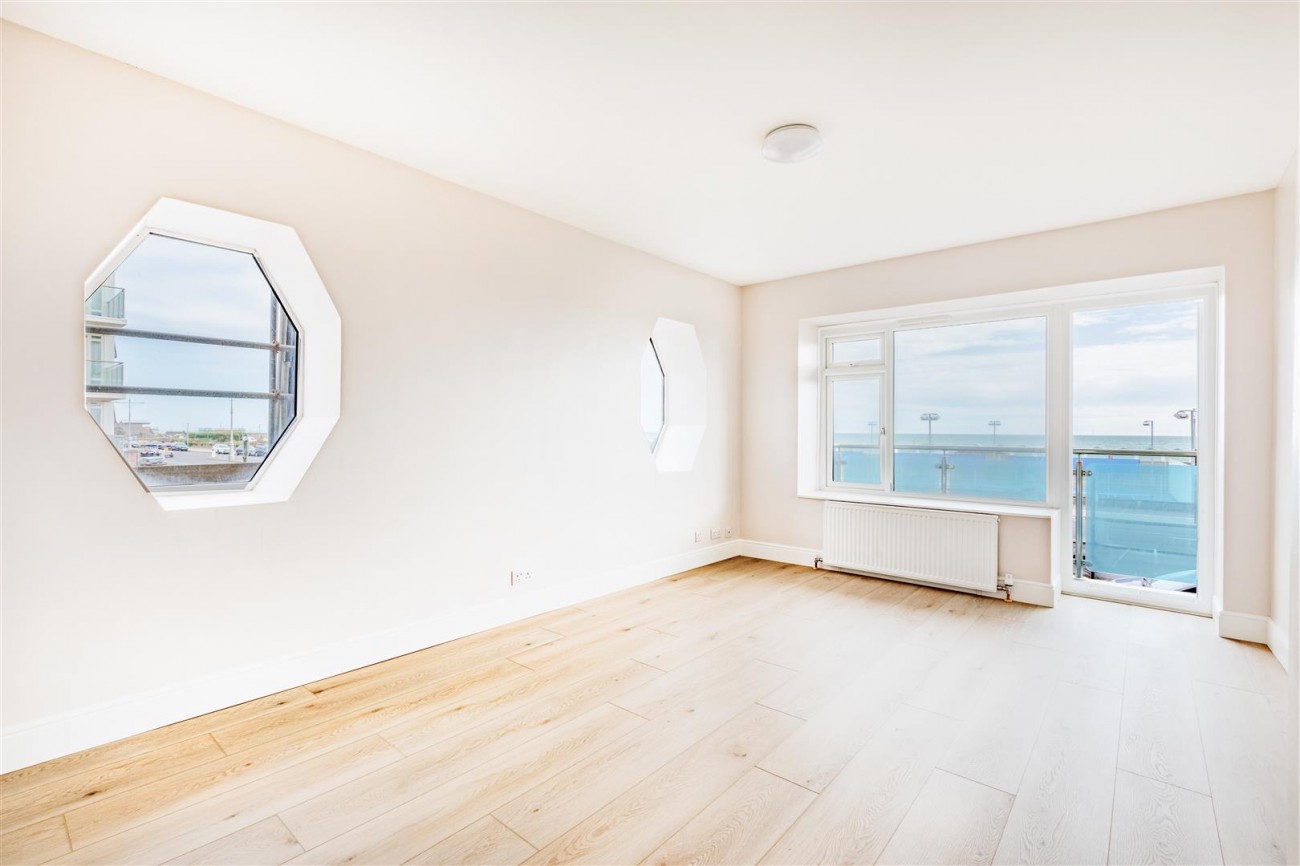 Images for Kingsway, Hove EAID:lextonsapi BID:1