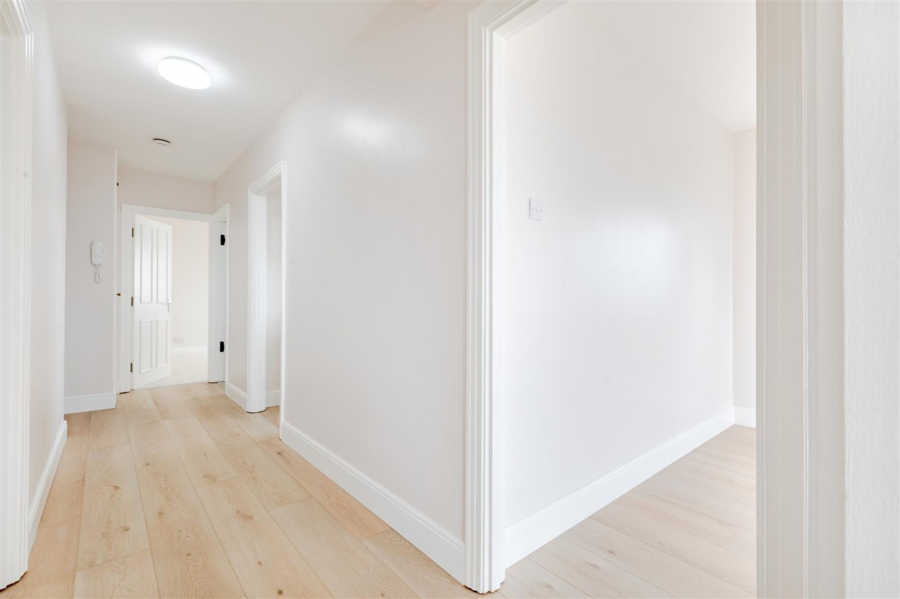 Images for Kingsway, Hove EAID:lextonsapi BID:1