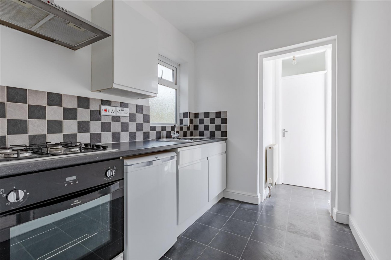 Images for Colbourne Road, Hove EAID:lextonsapi BID:2