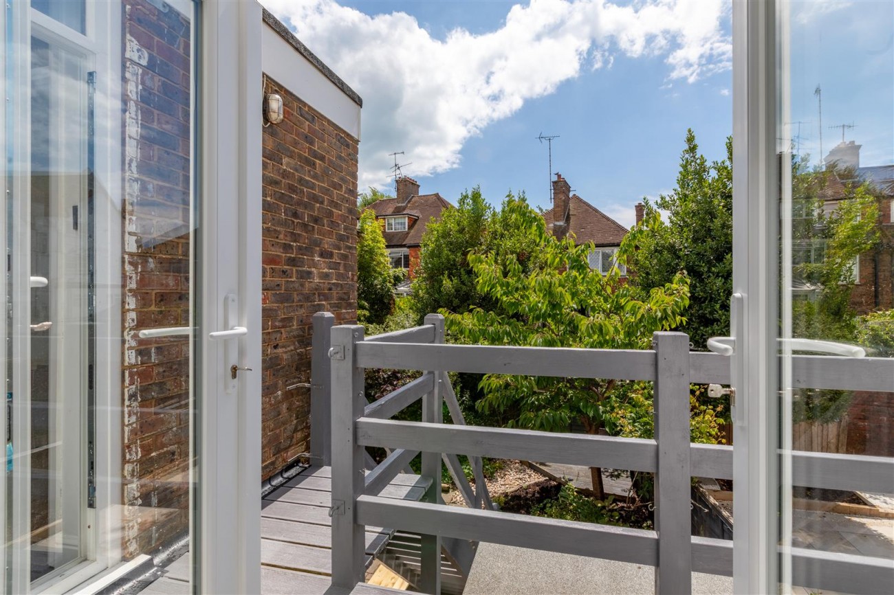 Images for Colbourne Road, Hove EAID:lextonsapi BID:2