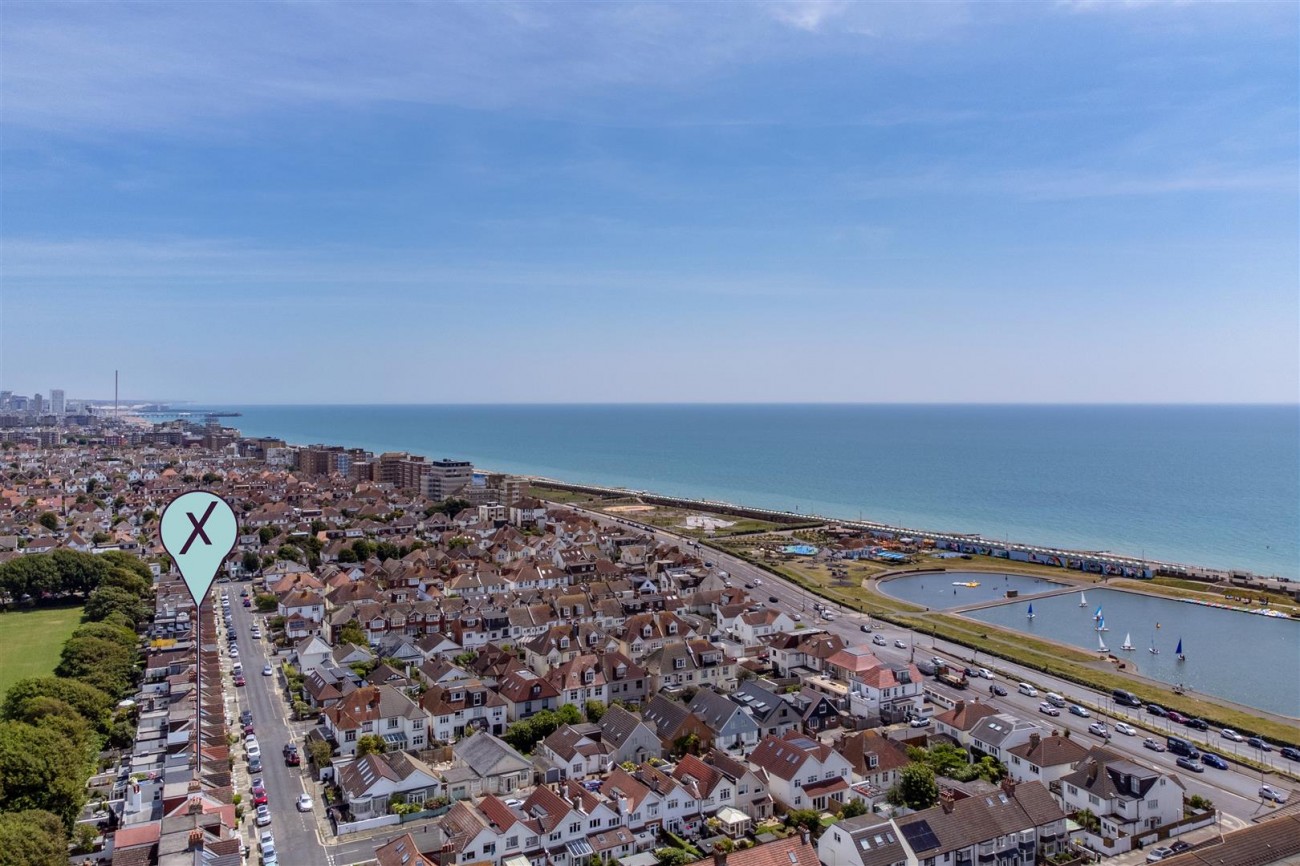 Images for Marine Avenue, Hove EAID:lextonsapi BID:1