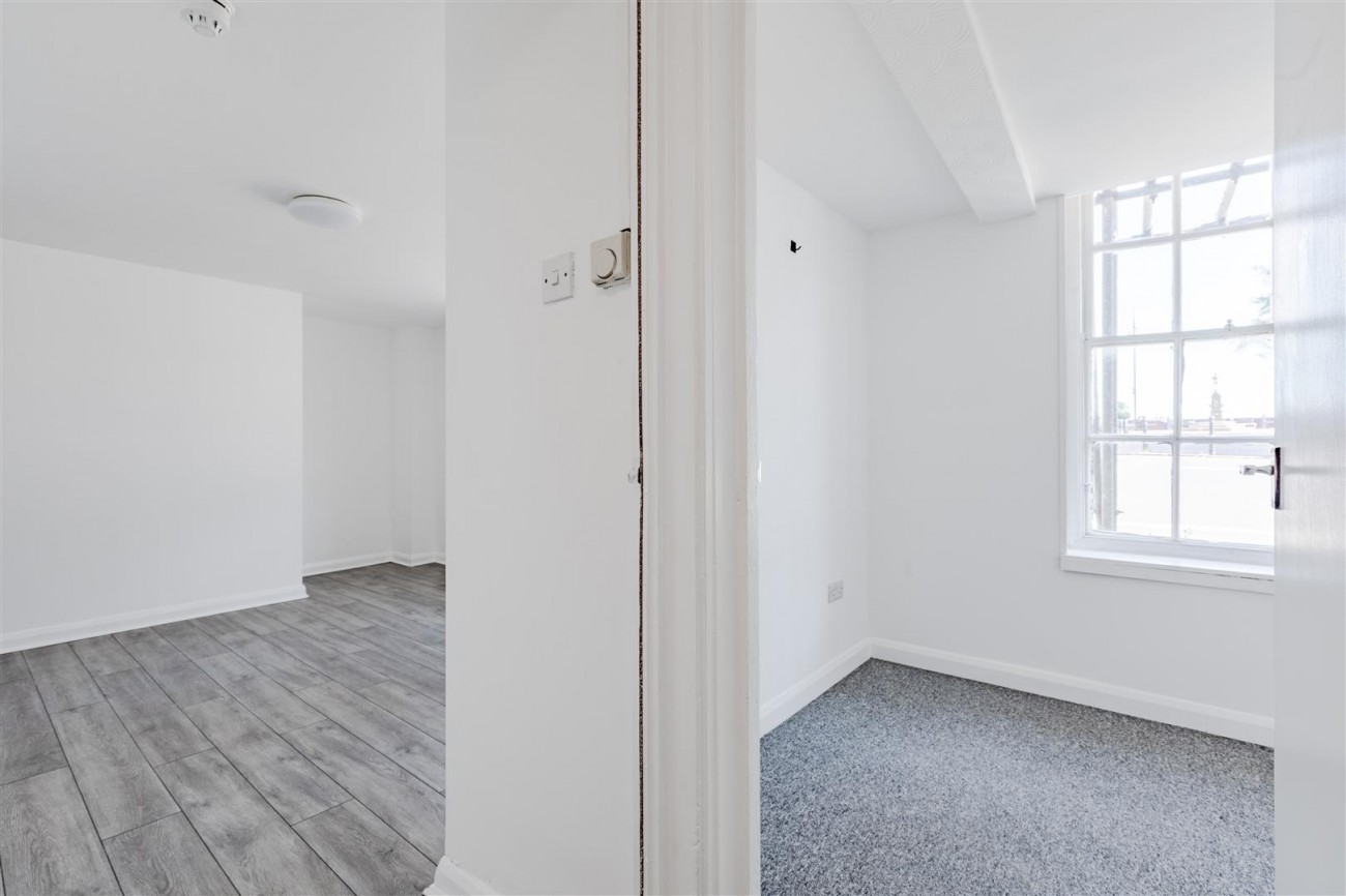 Images for 20 Seaside, Eastbourne EAID:lextonsapi BID:2