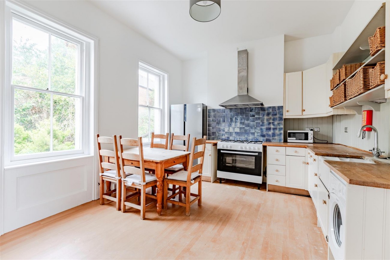 Images for Roundhill Crescent, Brighton EAID:lextonsapi BID:1