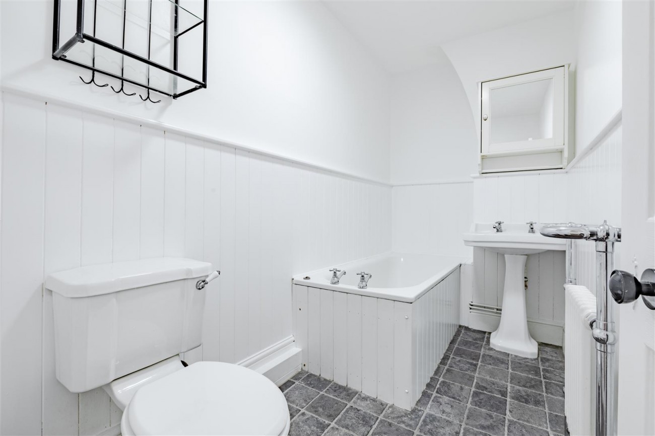 Images for Roundhill Crescent, Brighton EAID:lextonsapi BID:1