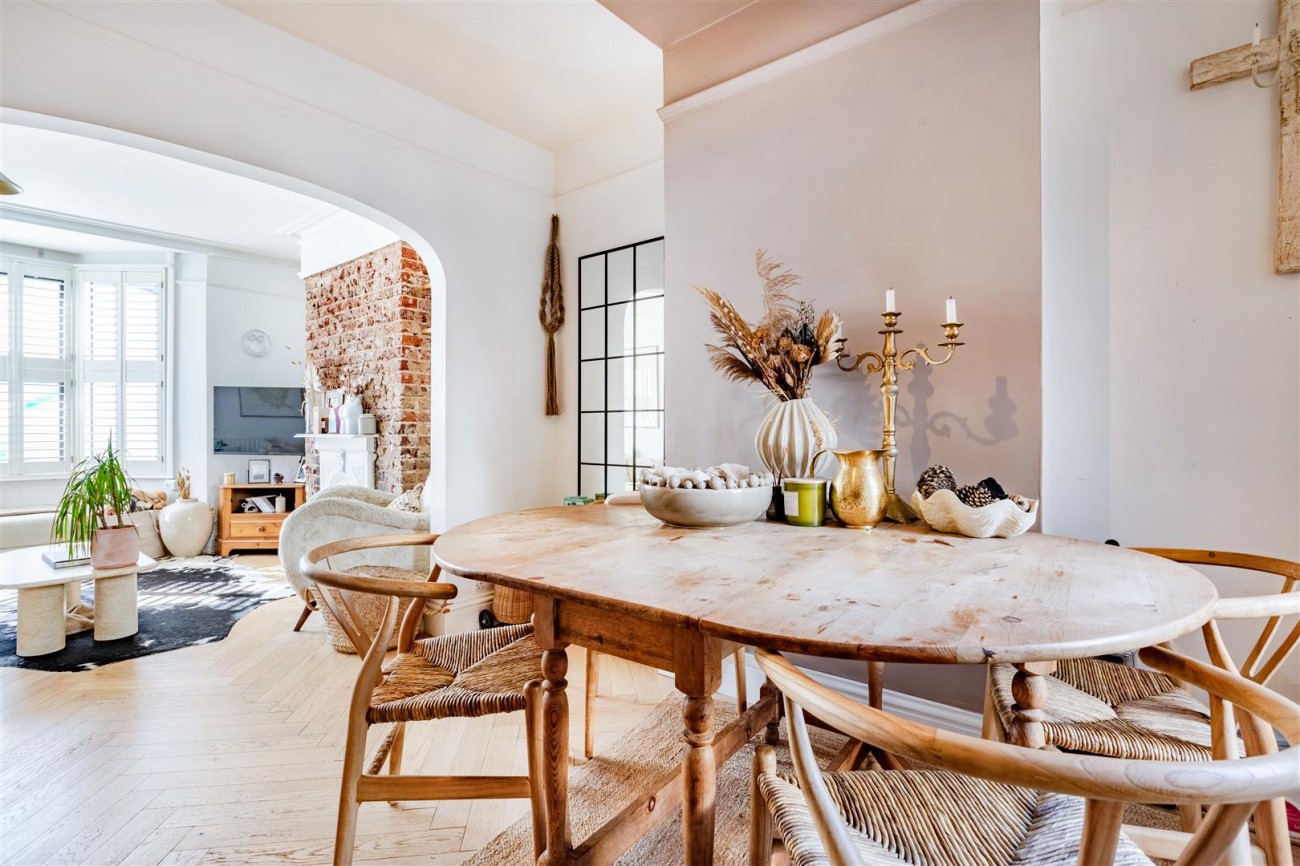 Images for Coleridge Street, Hove EAID:lextonsapi BID:1