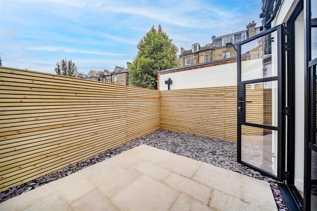 Images for Cambridge Grove, Hove EAID:lextonsapi BID:1