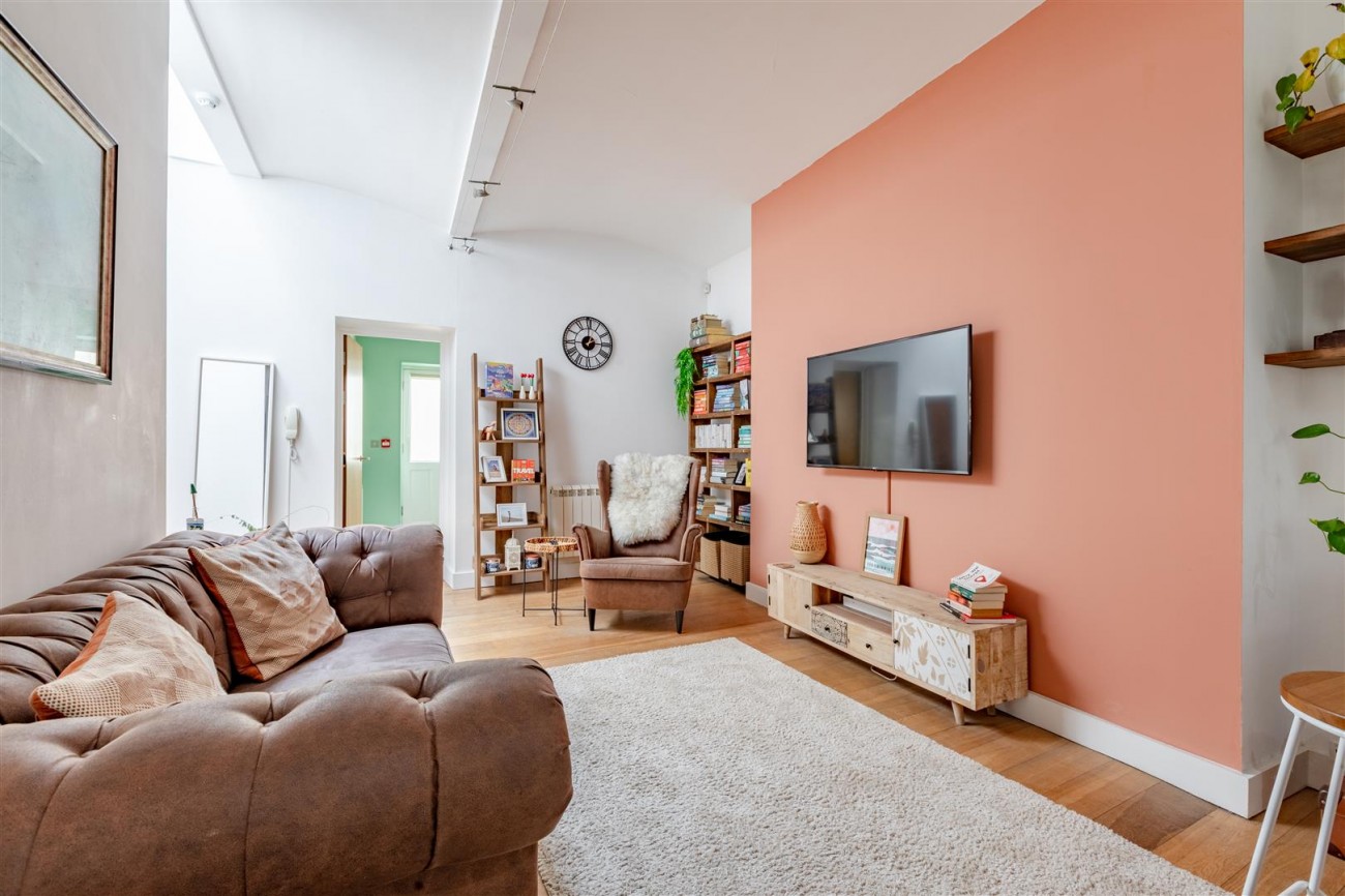 Images for Adelaide Crescent, Hove EAID:lextonsapi BID:1