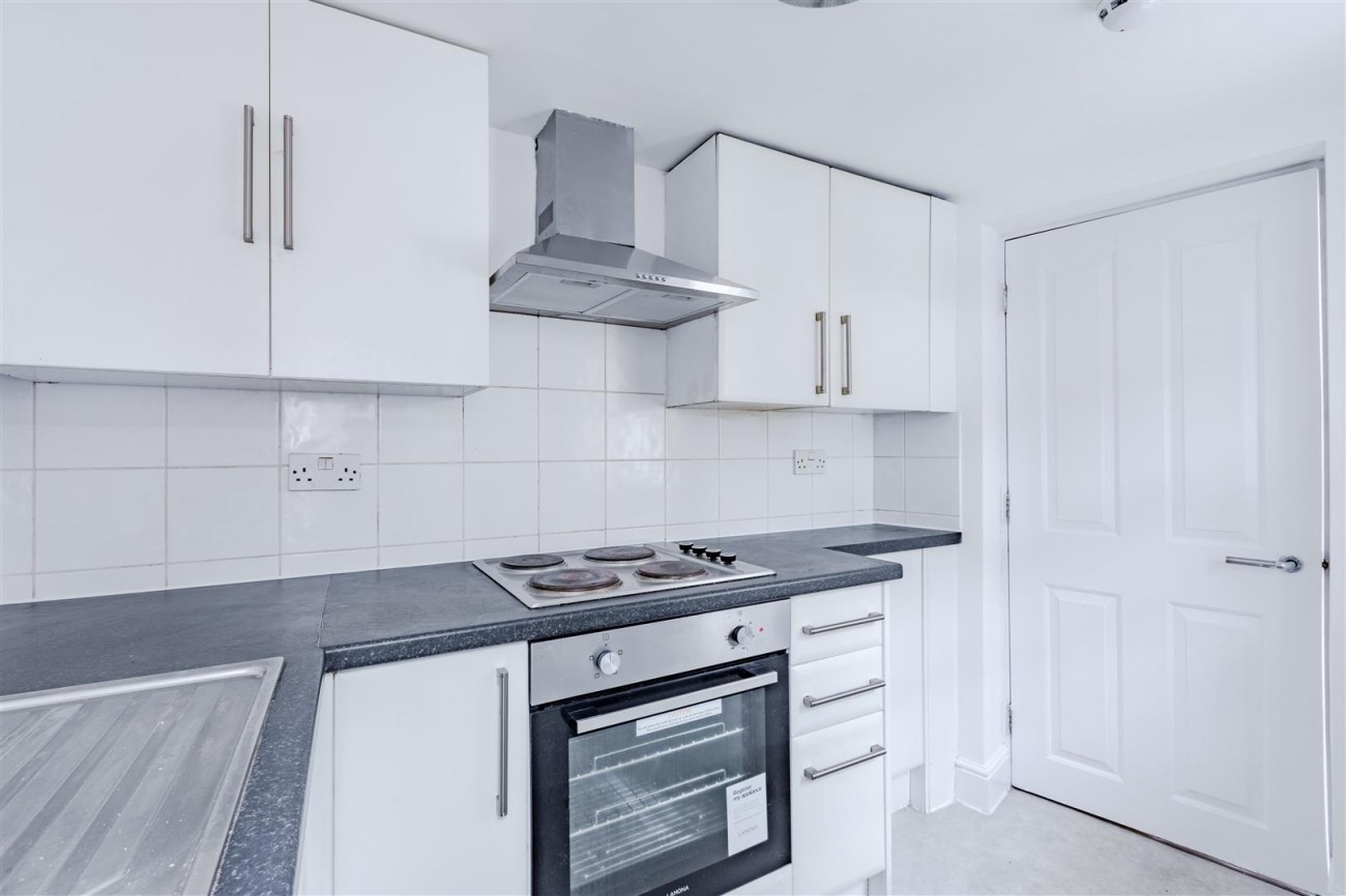 Images for Leslie Street, Eastbourne EAID:lextonsapi BID:2