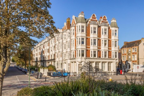 Holland Road, Hove - EAID:lextonsapi, BID:2