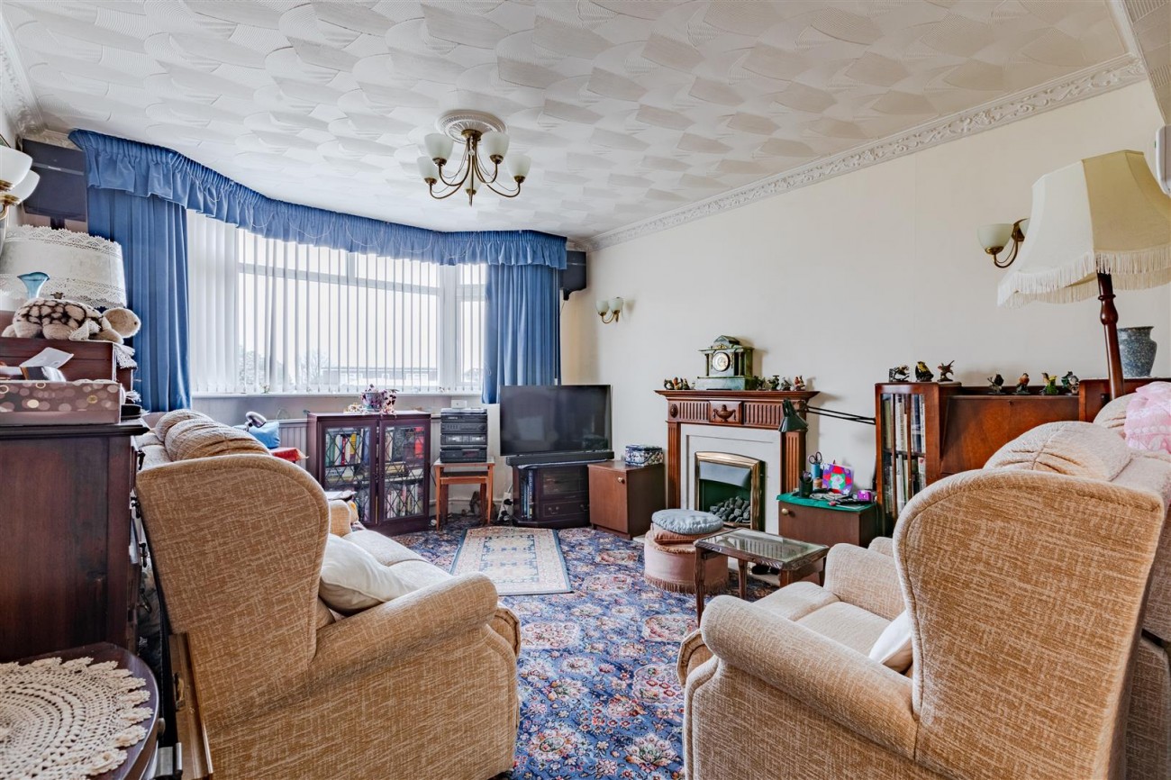 Images for Fallowfield Close, Hove EAID:lextonsapi BID:1