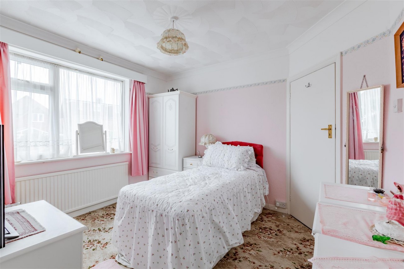 Images for Fallowfield Close, Hove EAID:lextonsapi BID:1