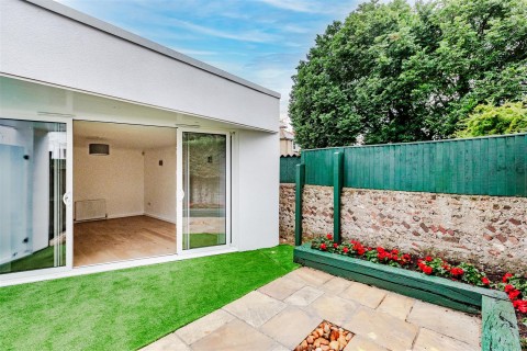 Vallance Road, Hove - EAID:lextonsapi, BID:2