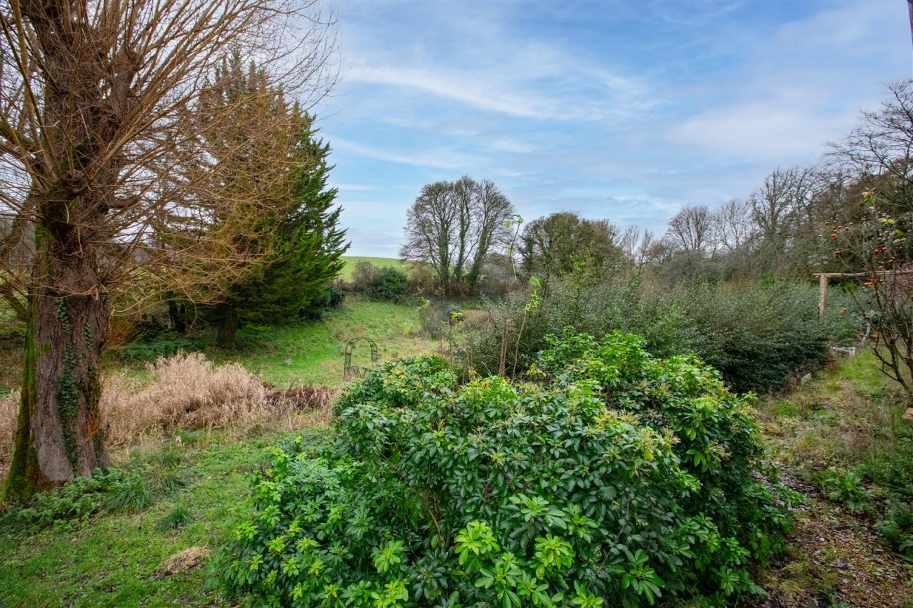 Images for Crypt Lane, Cocking, Midhurst EAID:lextonsapi BID:4