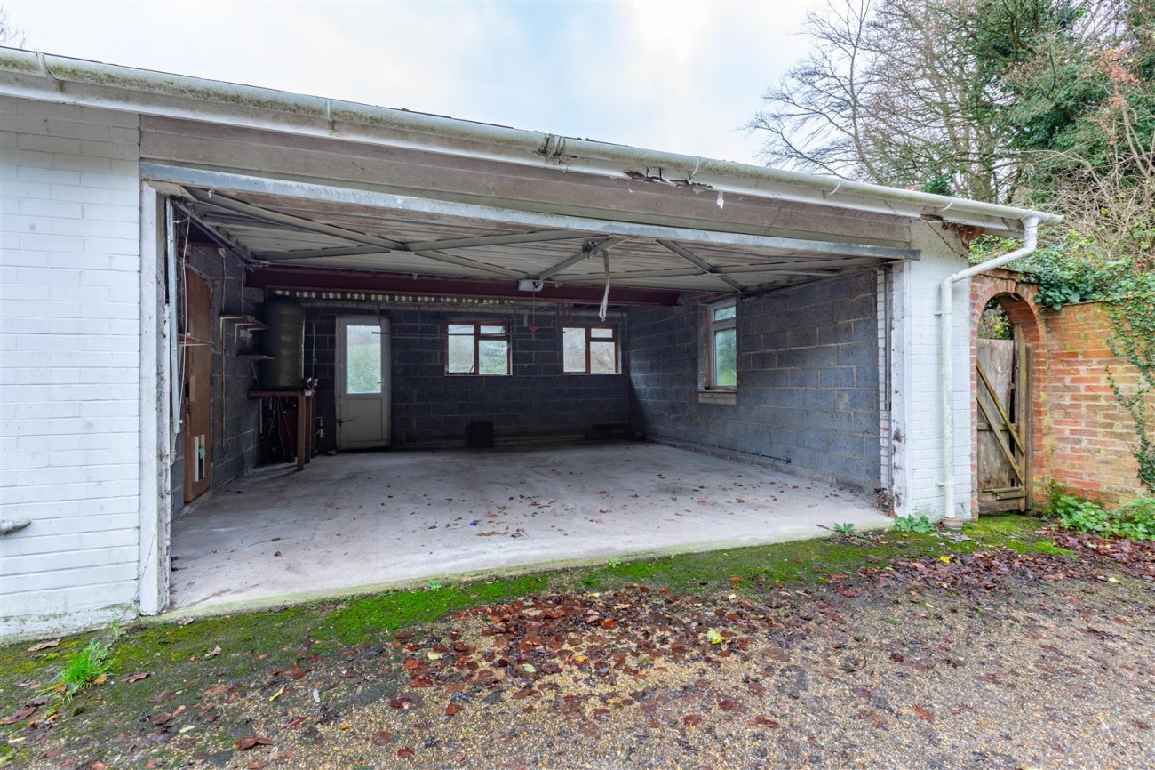 Images for Crypt Lane, Cocking, Midhurst EAID:lextonsapi BID:4