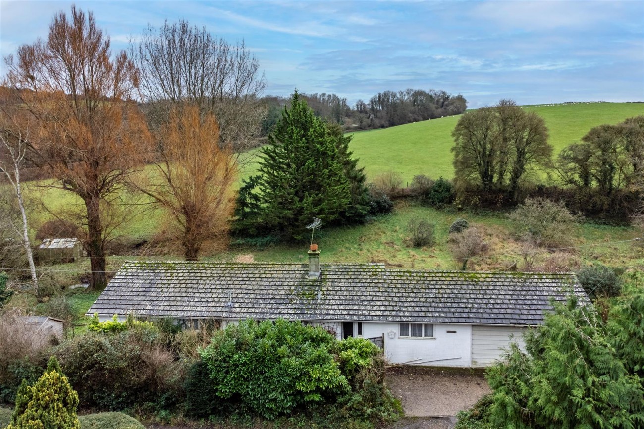 Images for Crypt Lane, Cocking, Midhurst EAID:lextonsapi BID:4