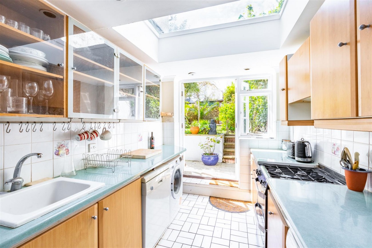 Images for Norton Road, Hove EAID:lextonsapi BID:1