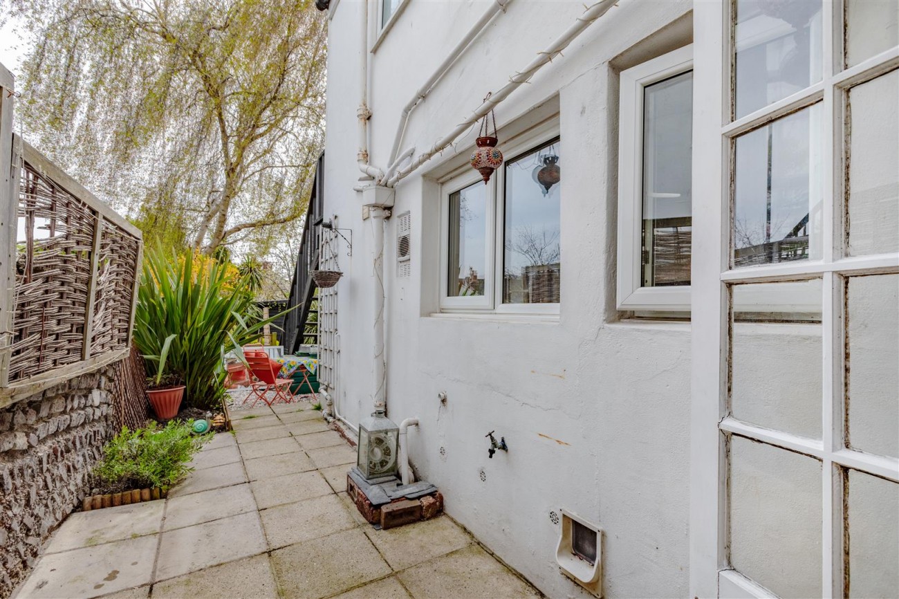 Images for Roundhill Crescent, Brighton EAID:lextonsapi BID:1