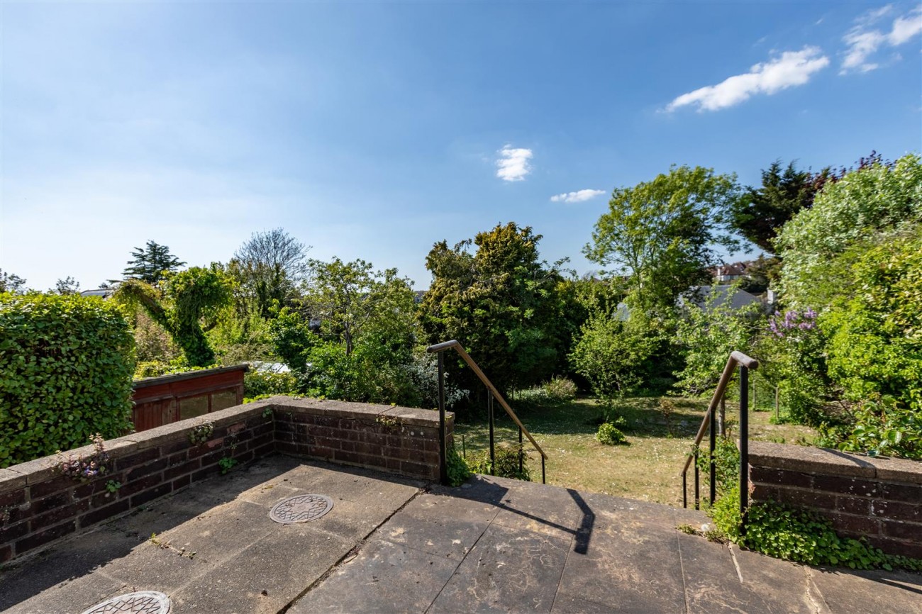 Images for Benett Drive, Hove EAID:lextonsapi BID:1