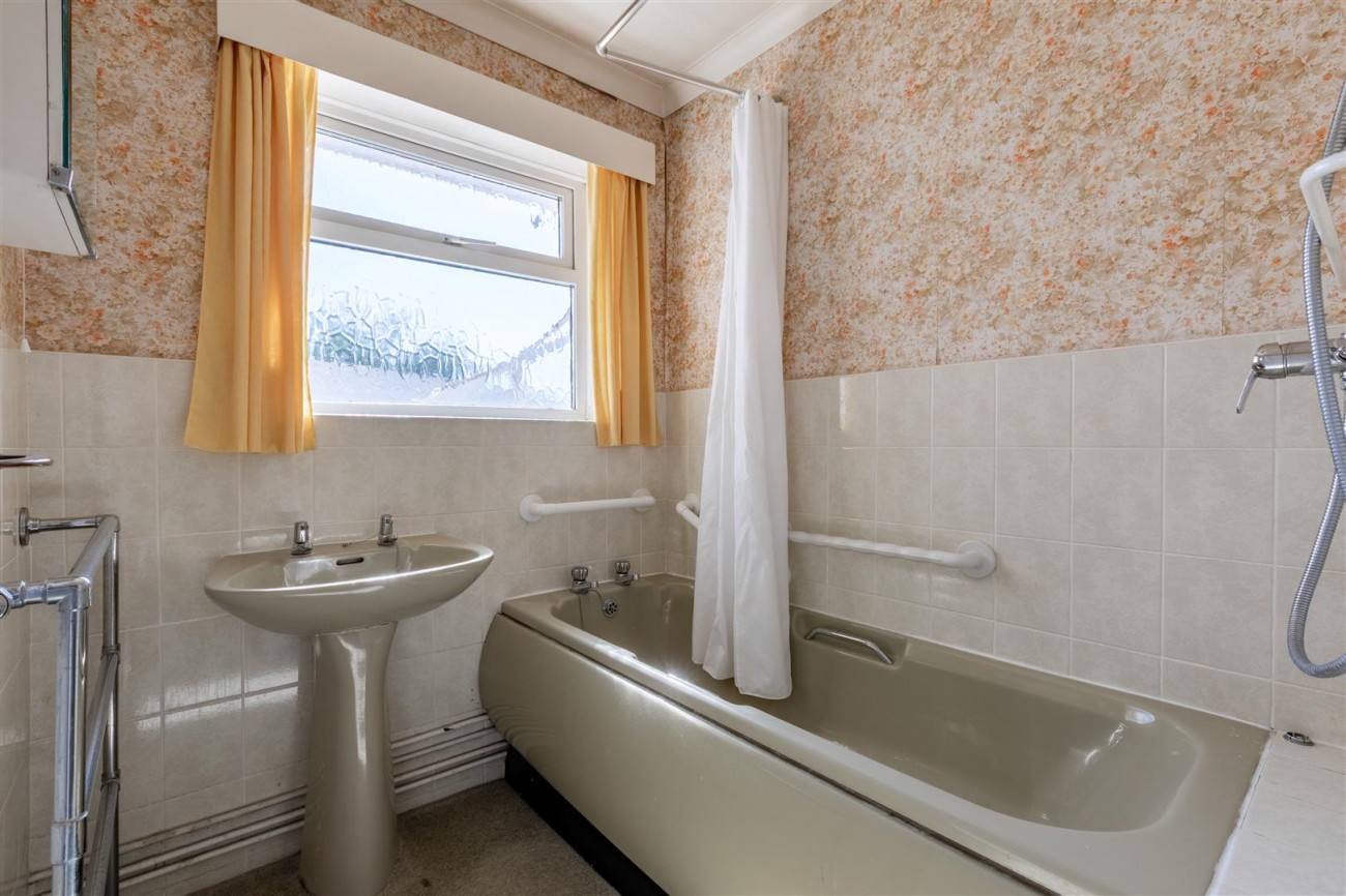 Images for Benett Drive, Hove EAID:lextonsapi BID:1