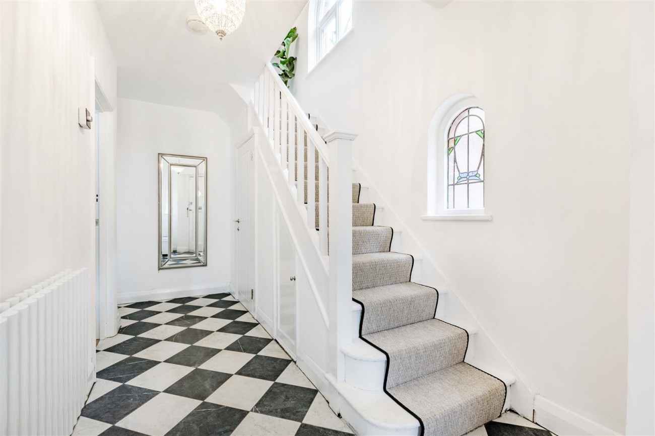 Images for Holmes Avenue, Hove EAID:lextonsapi BID:1