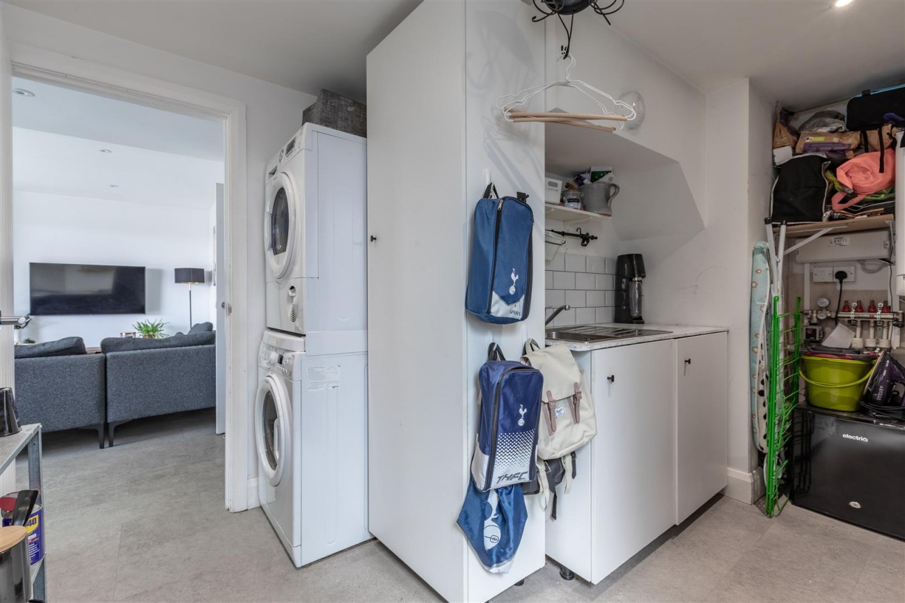 Images for Cobton Drive, Hove EAID:lextonsapi BID:1