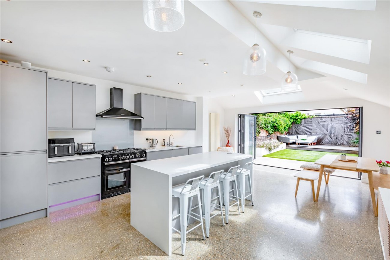 Images for Fonthill Road, Hove EAID:lextonsapi BID:1
