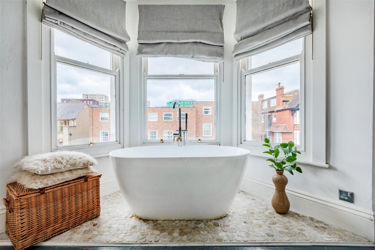 Images for Fonthill Road, Hove EAID:lextonsapi BID:1
