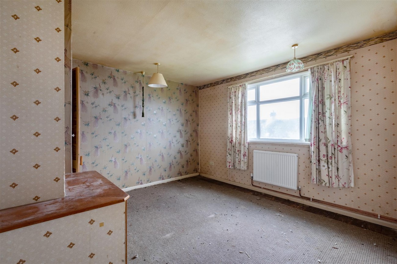 Images for Deerhurst Crescent, Portsmouth EAID:lextonsapi BID:4