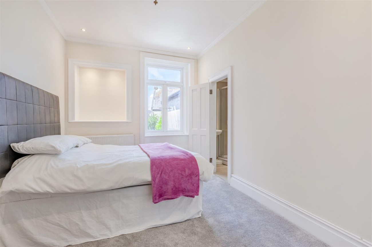 Images for Seaside Road, Eastbourne EAID:lextonsapi BID:4