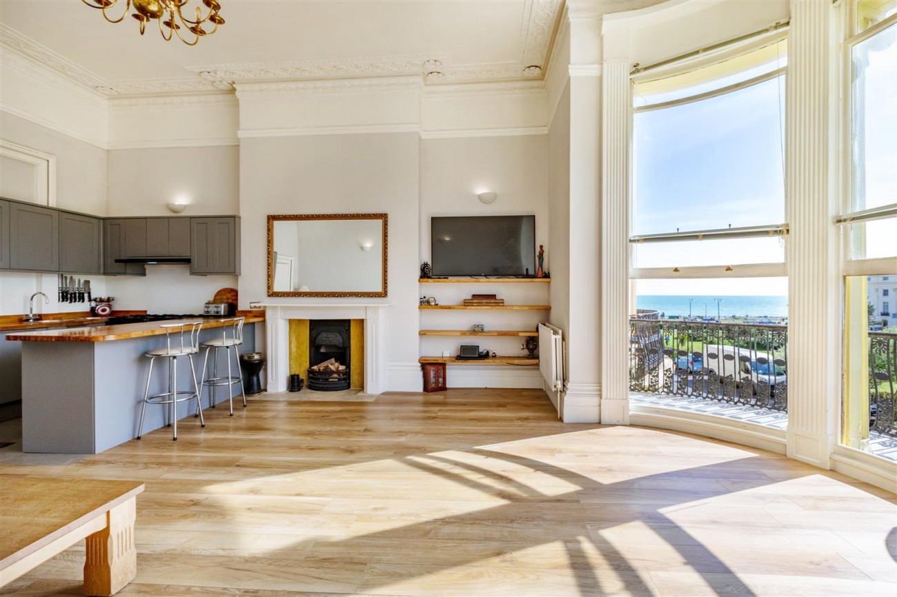 Images for Brunswick Square, Hove EAID:lextonsapi BID:4
