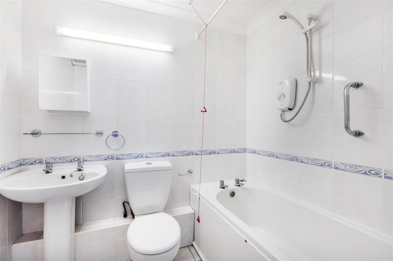 Images for St. Johns Road, Eastbourne EAID:lextonsapi BID:1