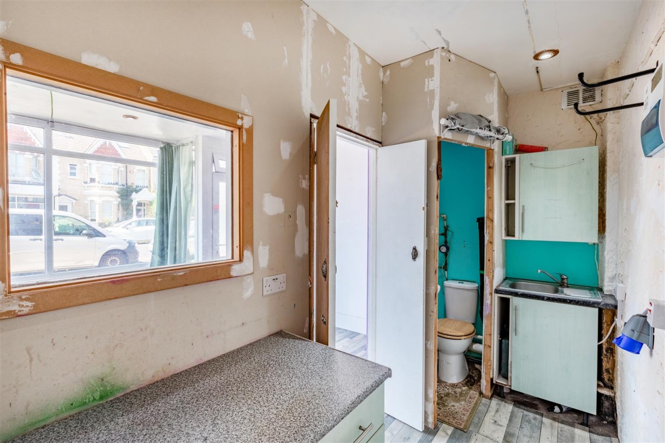 Images for Boundary Road, Hove EAID:lextonsapi BID:4