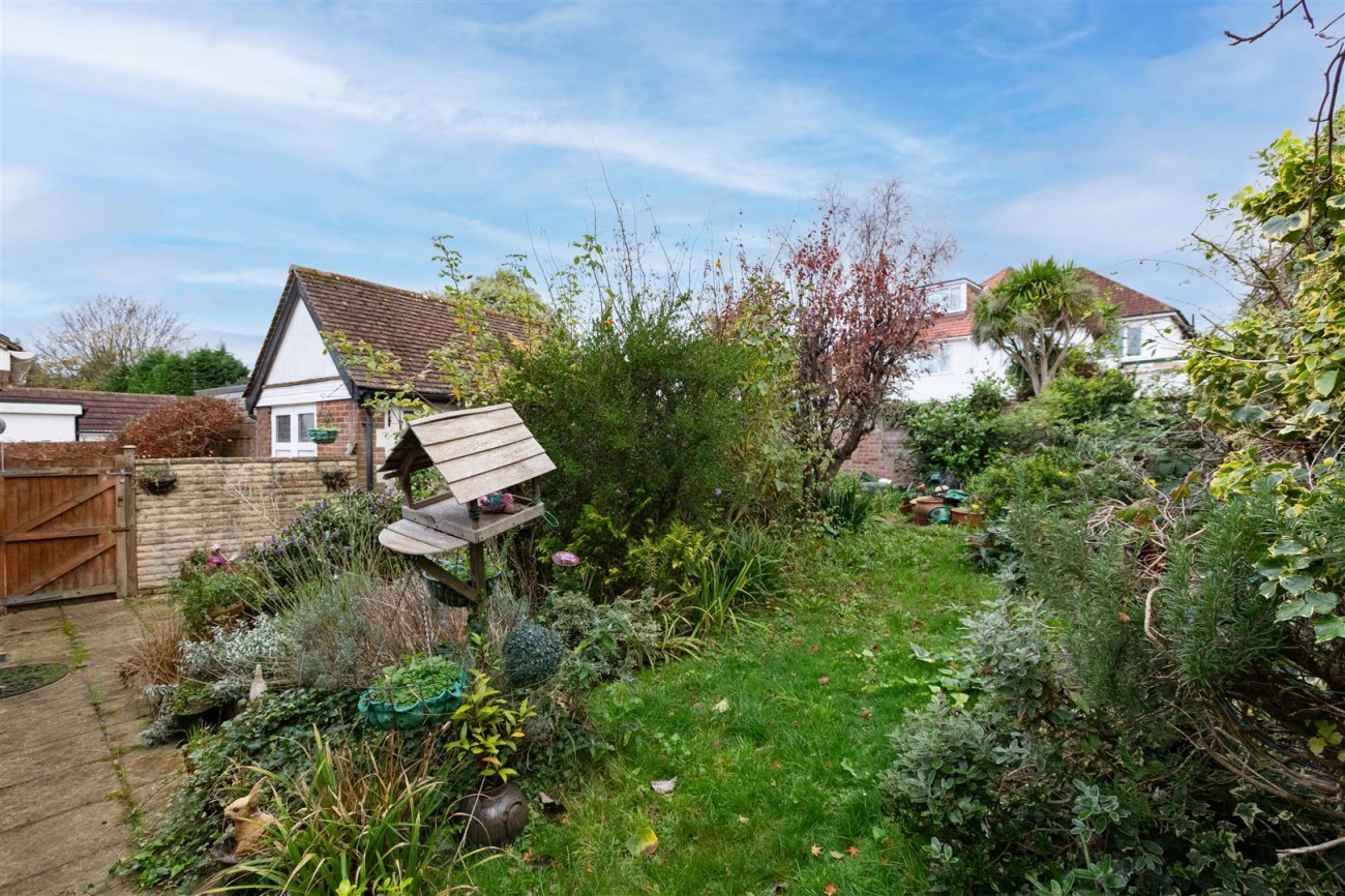 Images for Fallowfield Close, Hove EAID:lextonsapi BID:4