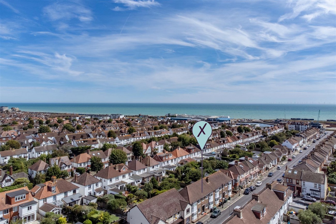 Images for Erroll Road, Hove EAID:lextonsapi BID:1