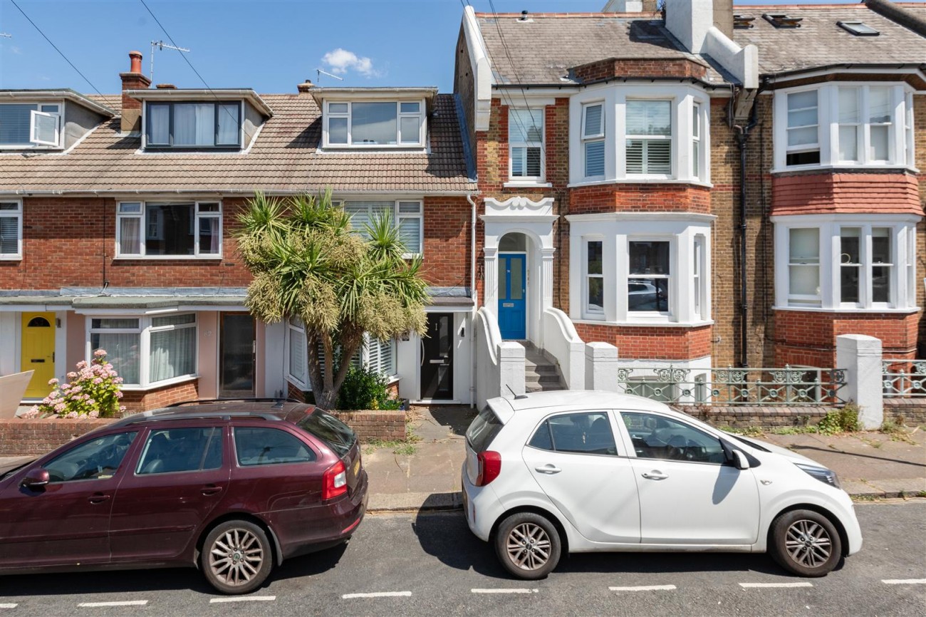 Images for Compton Road, Brighton EAID:lextonsapi BID:1